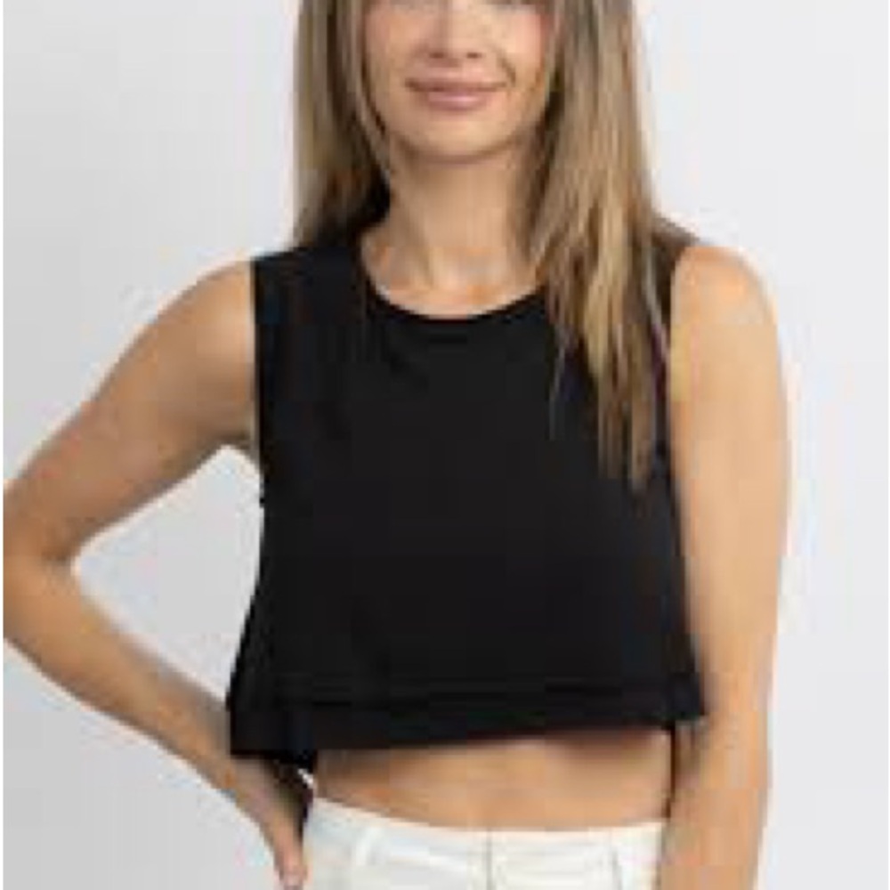 Josh brown cropped sleeveless loose tank